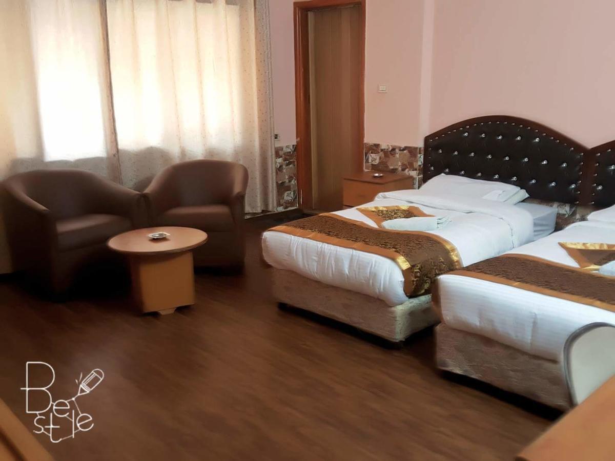 Crystal Hotel فندق كريستال Nablus Zewnętrze zdjęcie