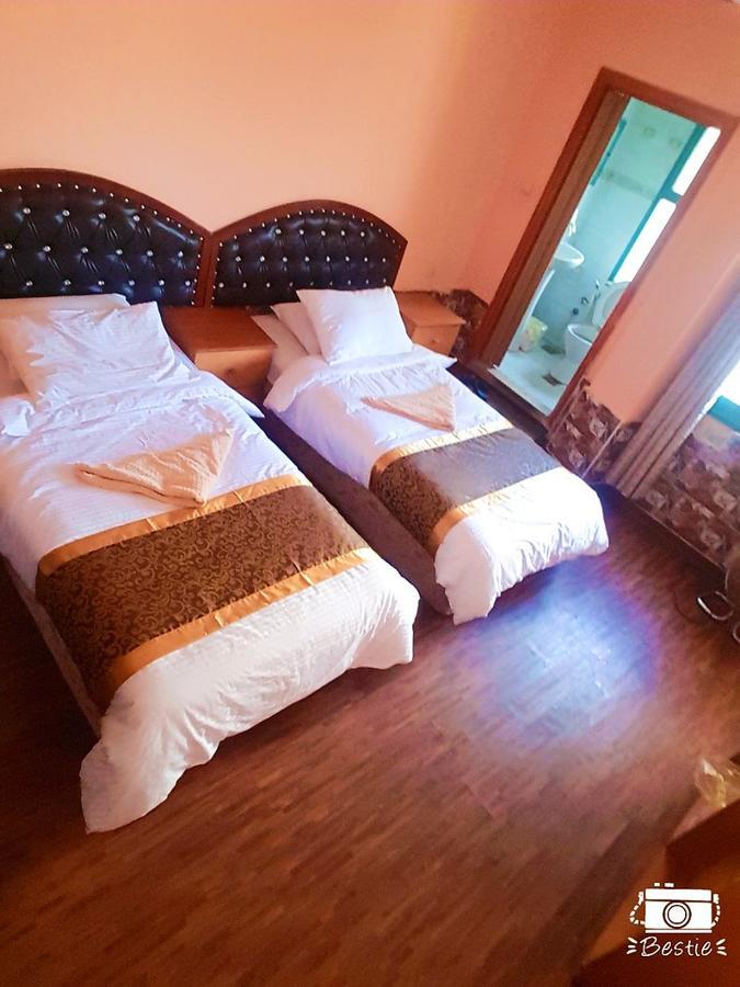 Crystal Hotel فندق كريستال Nablus Zewnętrze zdjęcie