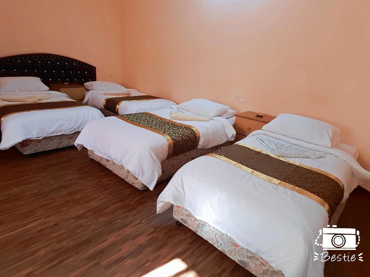 Crystal Hotel فندق كريستال Nablus Zewnętrze zdjęcie