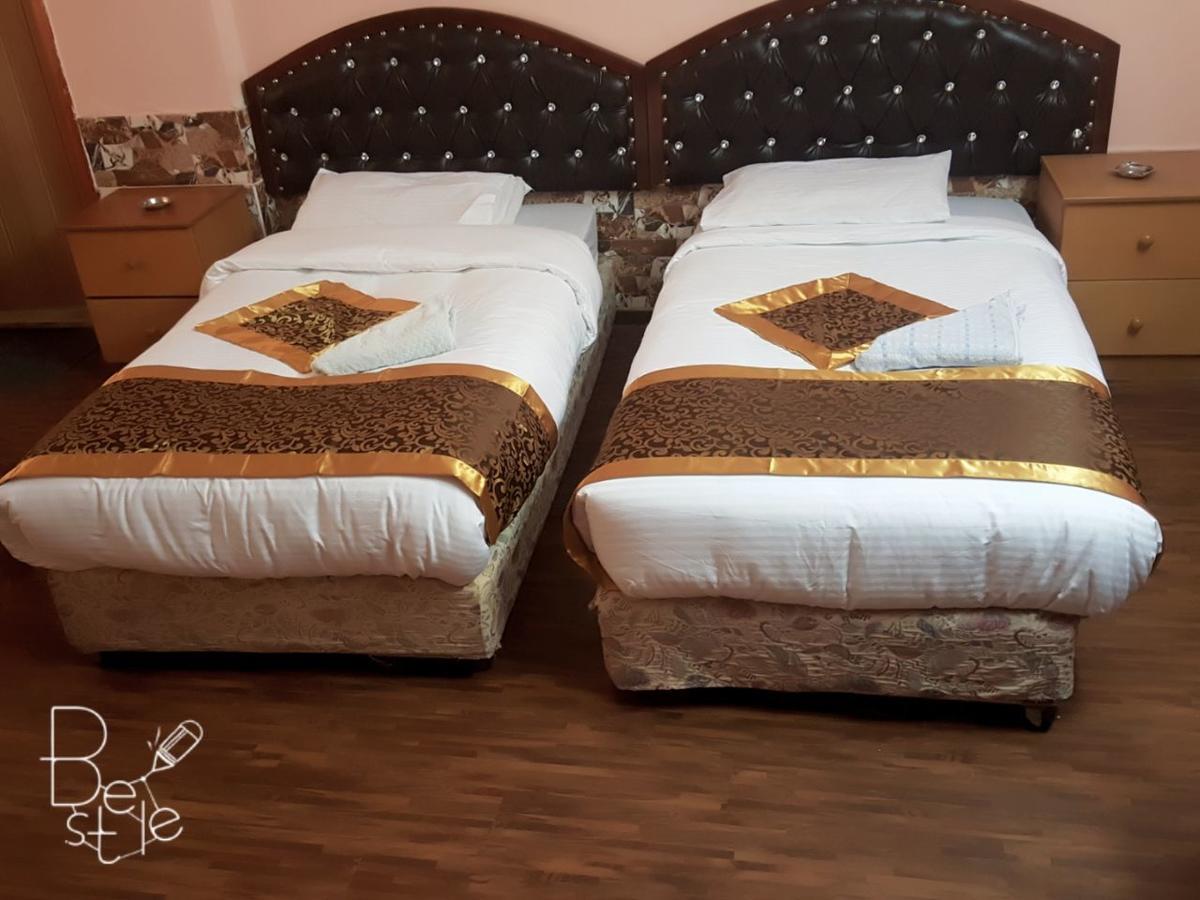 Crystal Hotel فندق كريستال Nablus Zewnętrze zdjęcie