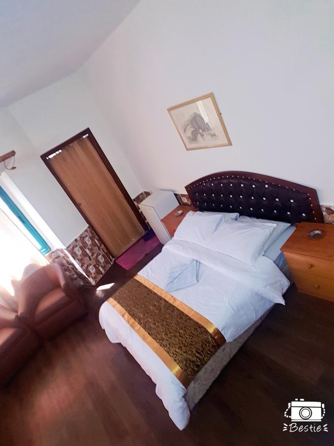Crystal Hotel فندق كريستال Nablus Zewnętrze zdjęcie