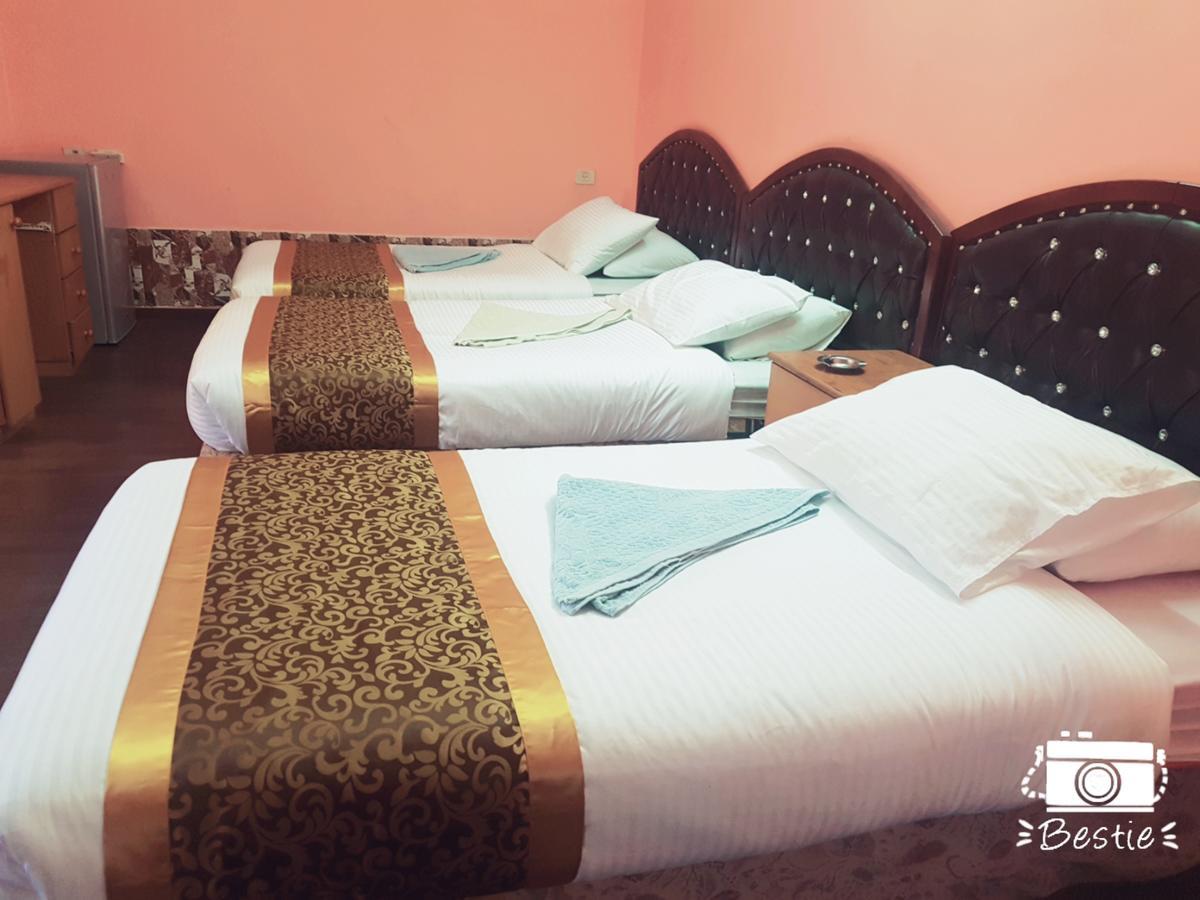 Crystal Hotel فندق كريستال Nablus Zewnętrze zdjęcie